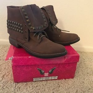 Penny Loves Kenny combat boots